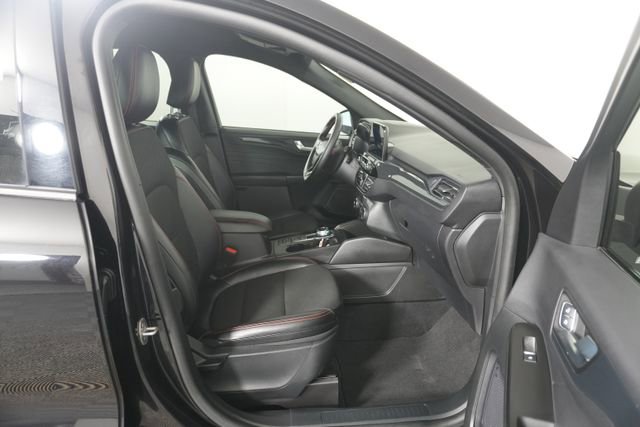 Certified 2025 Ford Escape ST-Line AWD/4WD image 26