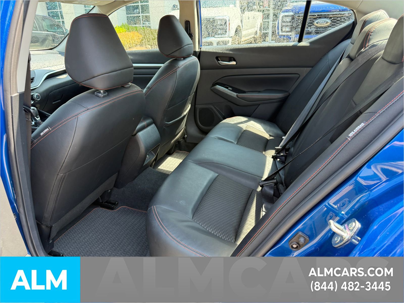 Used 2025 Nissan Altima 2.5 SR FWD image 11