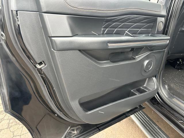 Certified 2023 Ford Expedition Max Platinum image 31