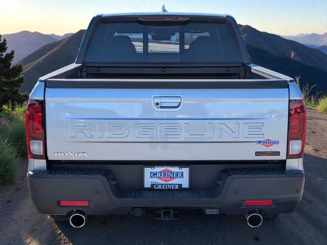 Used 2025 Honda Ridgeline TrailSport image 3