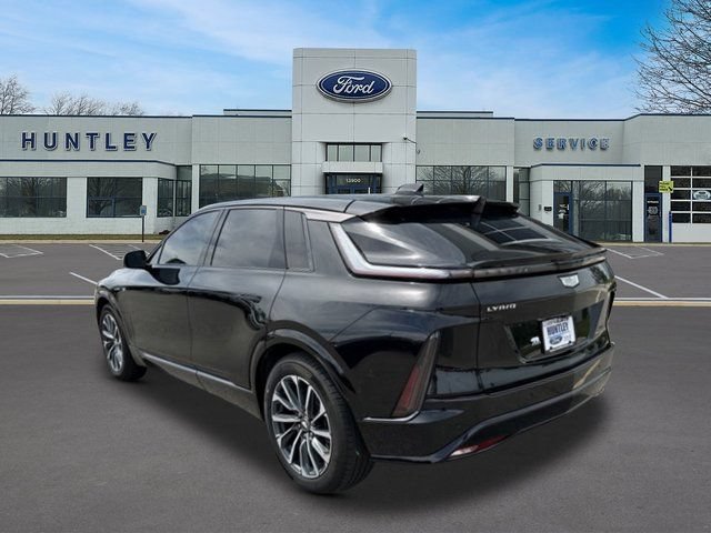 Used 2024 Cadillac Lyriq Sport AWD/4WD image 5