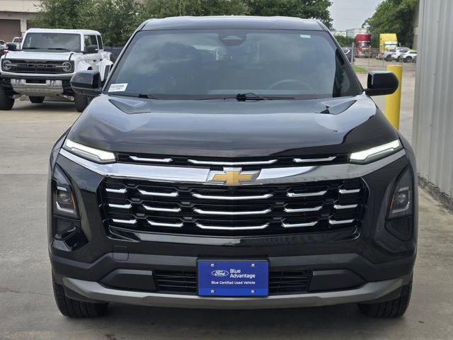 Used 2026 Chevrolet Equinox LT FWD image 2