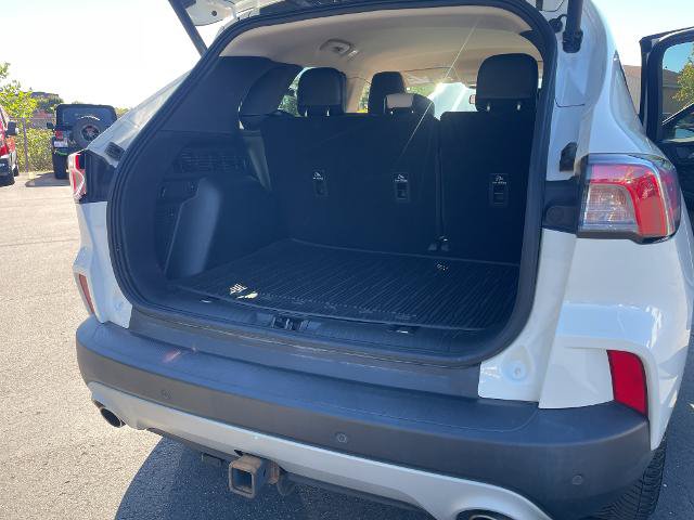 Certified 2020 Ford Escape Titanium AWD/4WD image 18