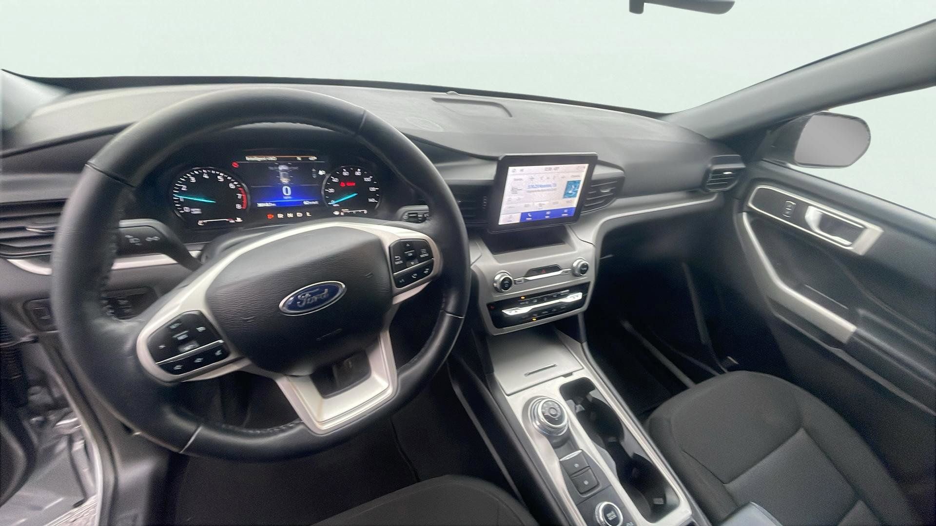 Certified 2023 Ford Explorer XLT image 10