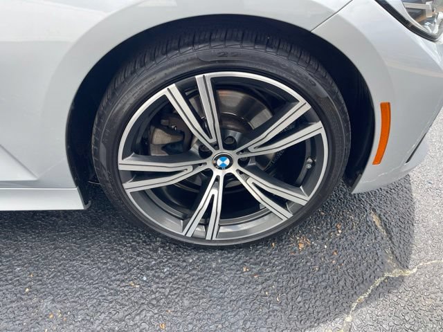 Used 2021 BMW 330i Sedan w/ Premium Package RWD image 10