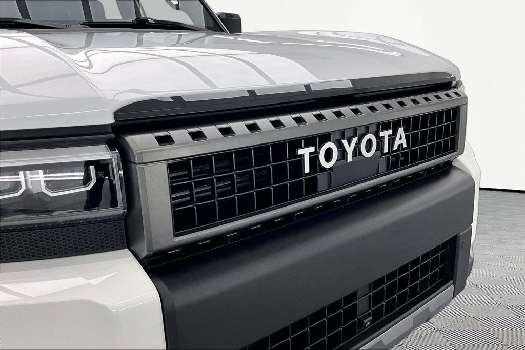 Used 2024 Toyota Land Cruiser AWD/4WD image 28