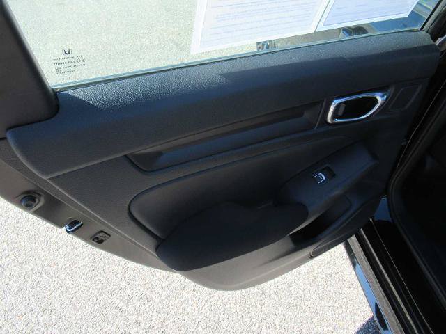 Used 2025 Honda Civic Sport image 17