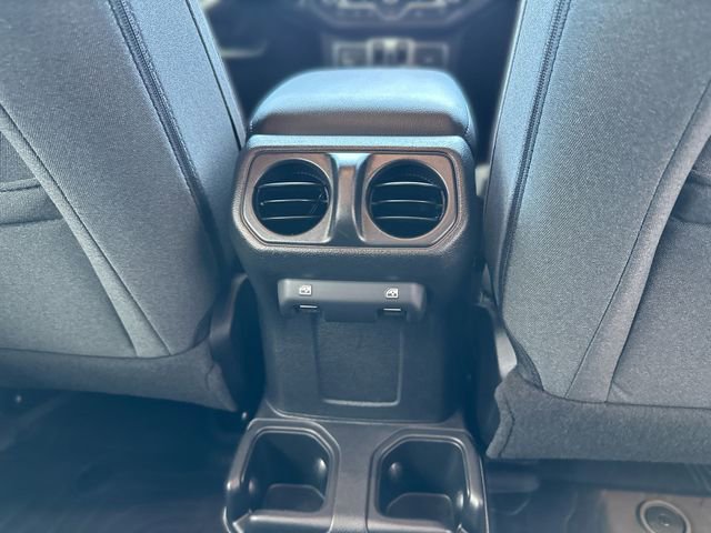 Used 2024 Jeep Wrangler Unlimited Sport AWD/4WD image 23
