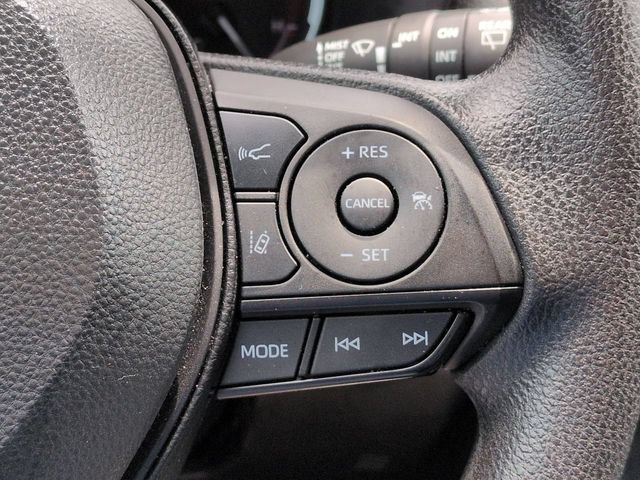 Used 2024 Toyota RAV4 XLE w/ Convenience Package FWD image 32