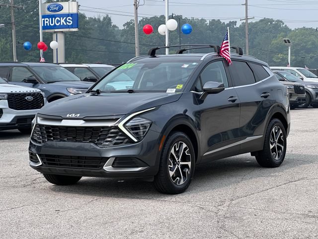 Used 2024 Kia Sportage EX AWD/4WD image 3