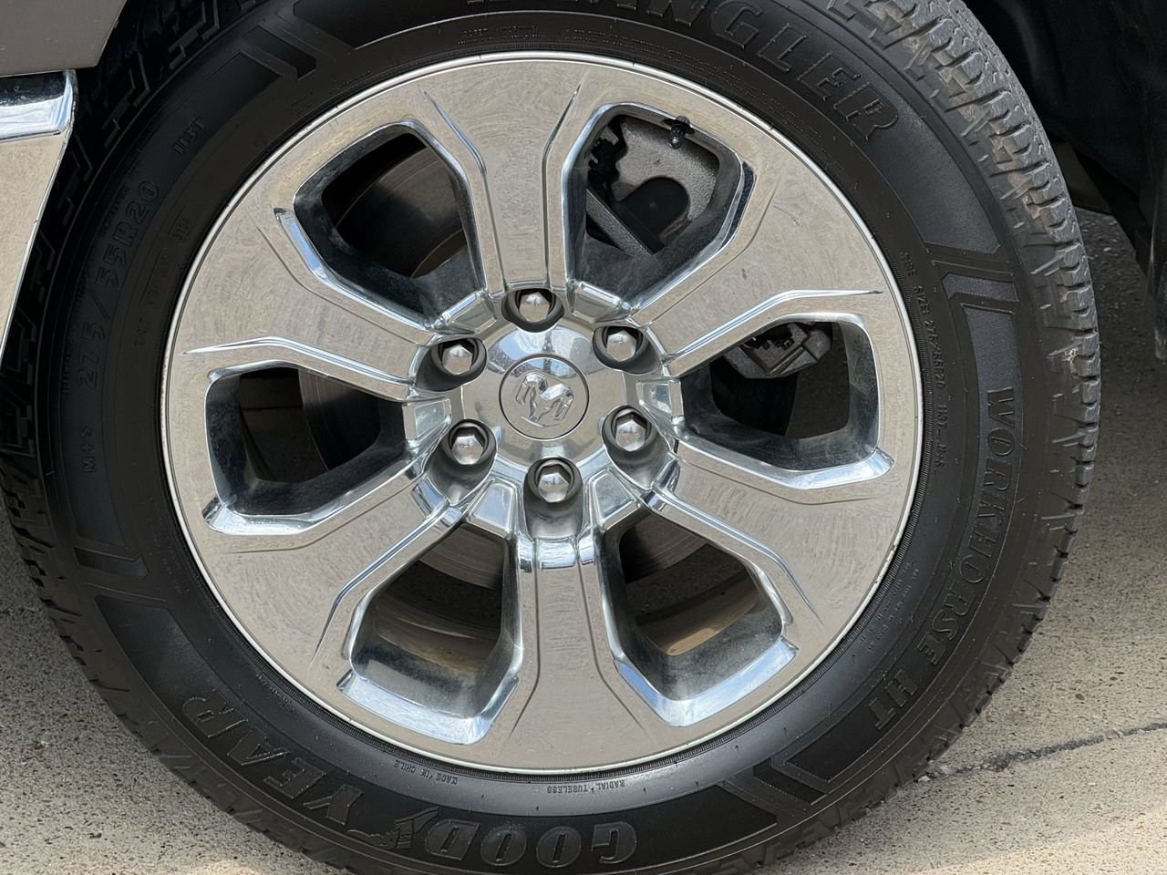 Used 2022 RAM 1500 Lone Star AWD/4WD image 9