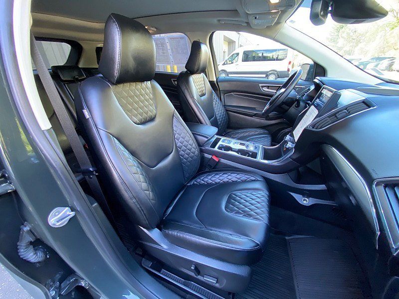 Certified 2023 Ford Edge Titanium AWD/4WD image 29