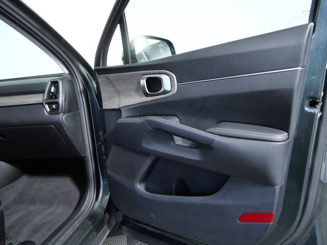 Used 2023 Kia Sorento S AWD/4WD image 10