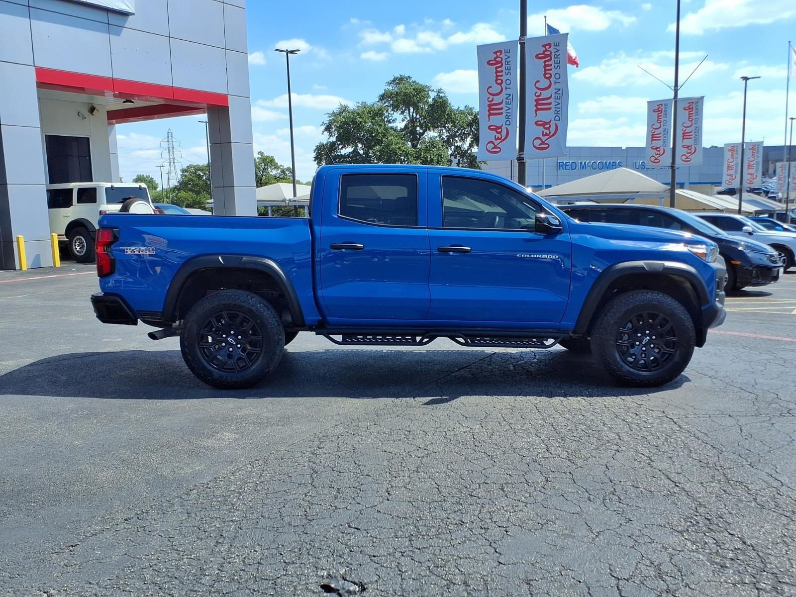 Used 2026 Chevrolet Colorado Trail Boss AWD/4WD image 5