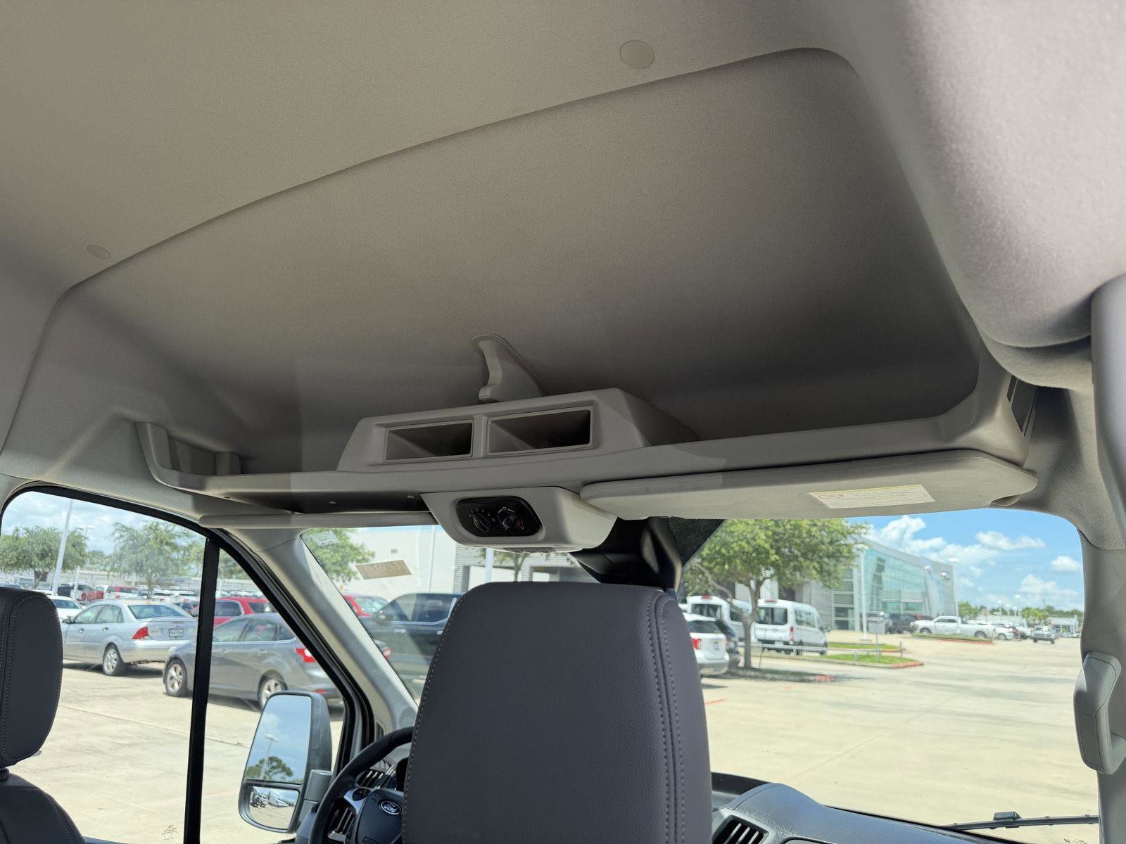 Certified 2019 Ford Transit 350 XL RWD image 21