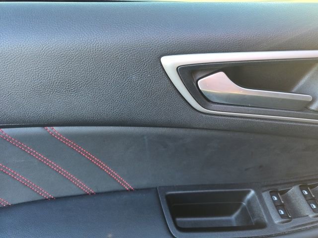 Certified 2024 Ford Edge ST-Line image 8