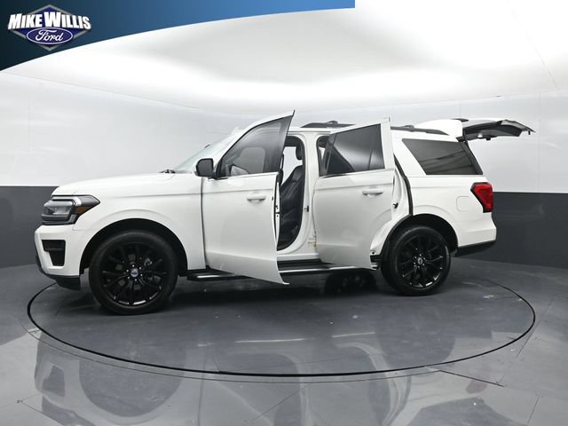 Certified 2022 Ford Expedition XLT RWD image 28