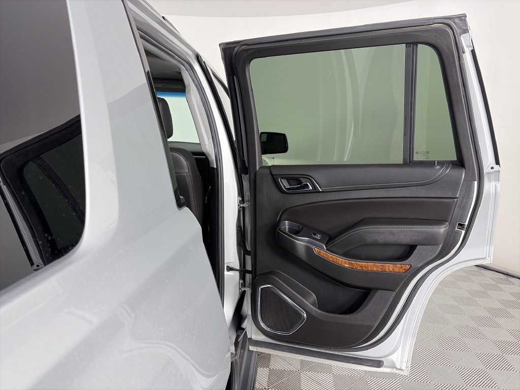 Used 2019 Chevrolet Tahoe Premier AWD/4WD image 28