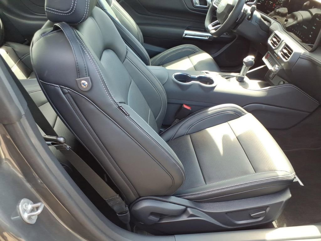 Certified 2026 Ford Mustang GT Premium RWD image 7