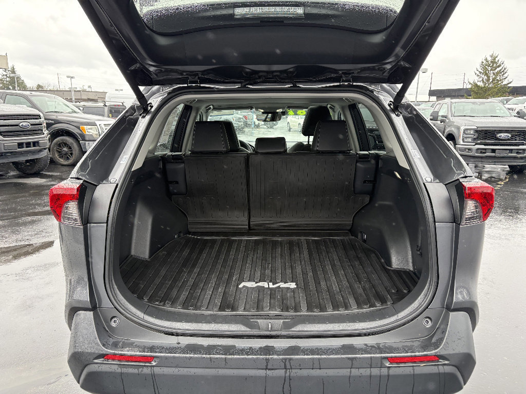 Used 2025 Toyota RAV4 XLE Premium w/ Weather Package AWD/4WD image 11