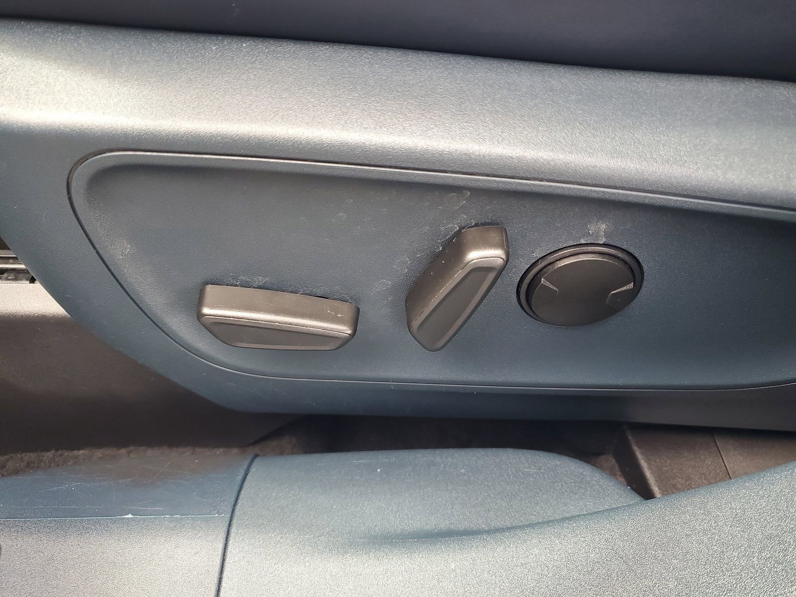 Certified 2024 Ford Maverick Lariat w/ 4K Tow Package AWD/4WD image 17