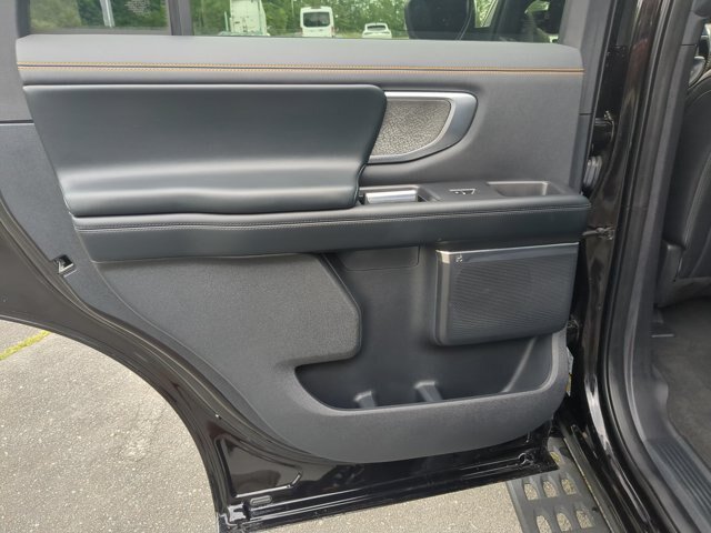 Certified 2025 Ford Expedition Tremor AWD/4WD image 30
