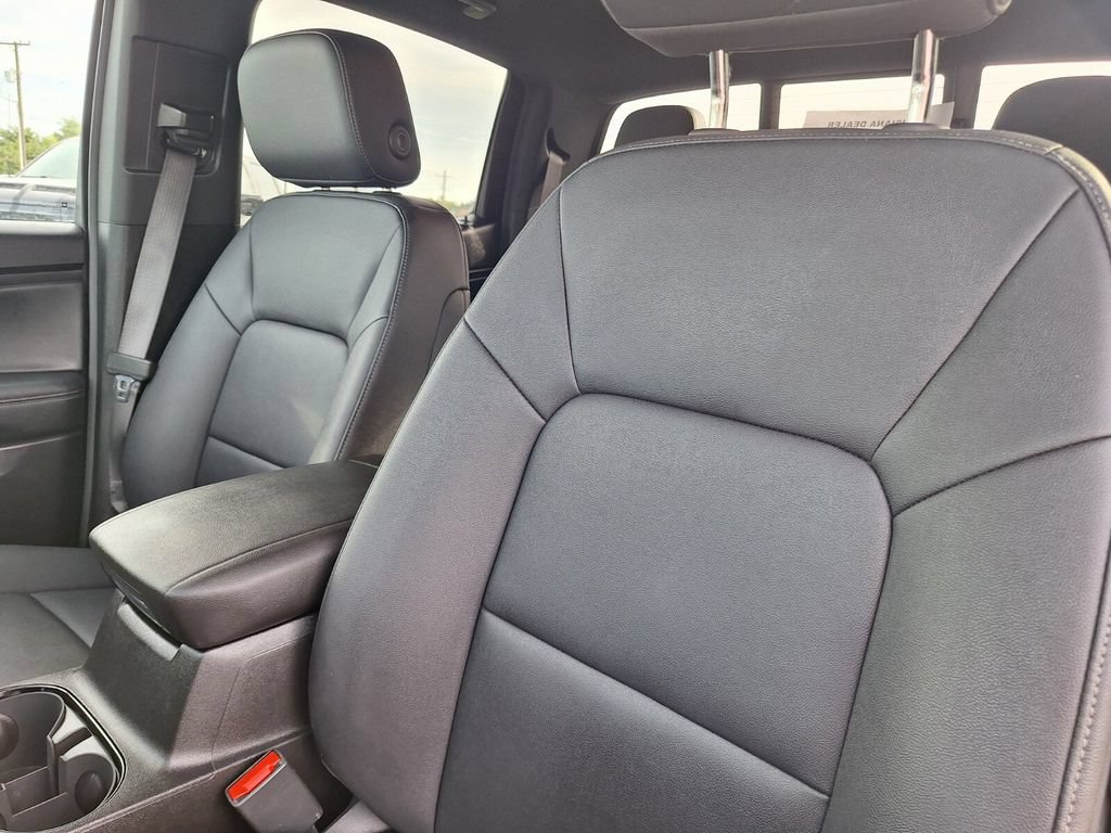 Used 2023 Chevrolet Colorado LT w/ LT Convenience Package III RWD image 20
