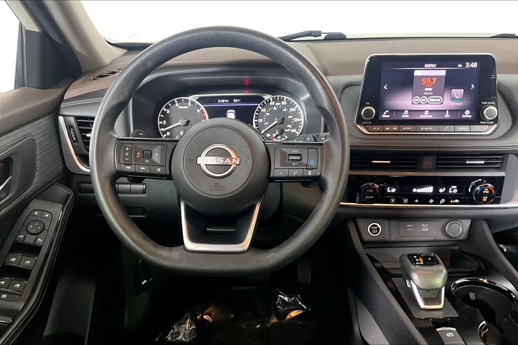 Used 2023 Nissan Rogue SV AWD/4WD image 5