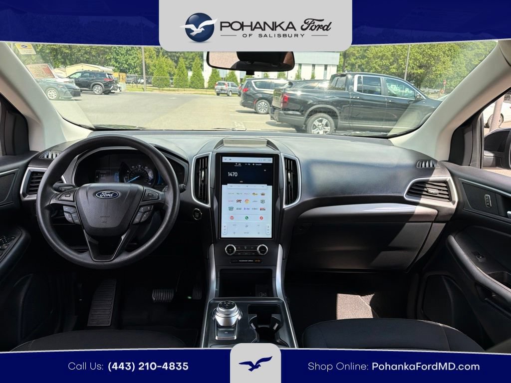 Certified 2022 Ford Edge SE w/ Black Appearance Package AWD/4WD image 8