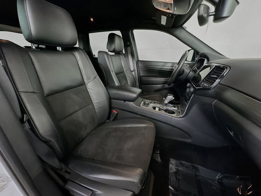 Used 2022 Jeep Grand Cherokee Laredo X AWD/4WD image 15