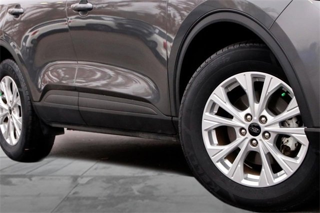 Certified 2024 Ford Escape Active w/ Cold Weather Package image 3