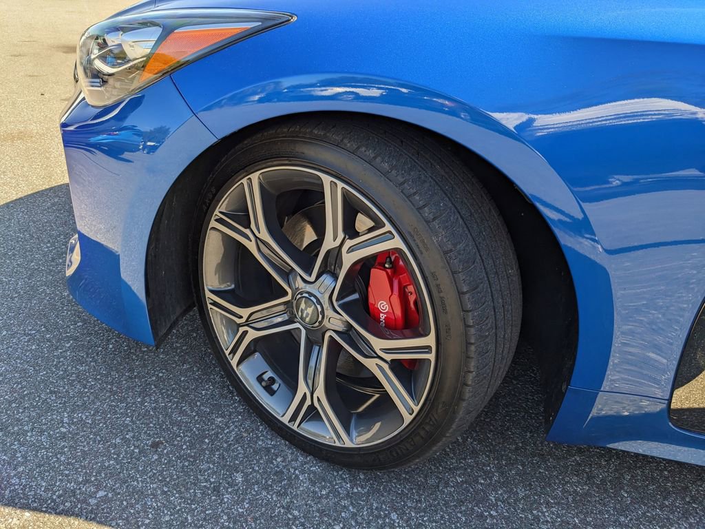 Used 2020 Kia Stinger GT1 image 38