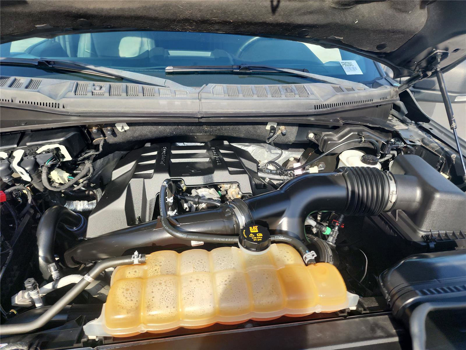 Certified 2018 Ford F150 XLT w/ Equipment Group 302A Luxury image 17