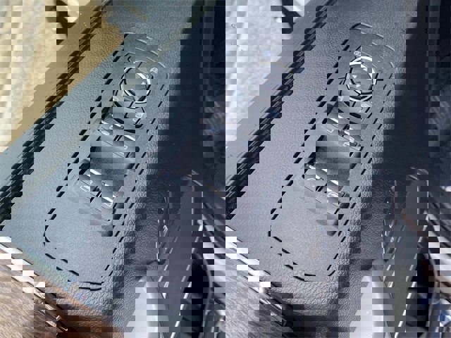 Certified 2019 Ford F150 Lariat w/ Equipment Group 502A Luxury image 52