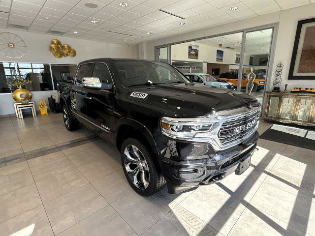 Used 2022 RAM 1500 Limited w/ Body-Colour Bumper Group