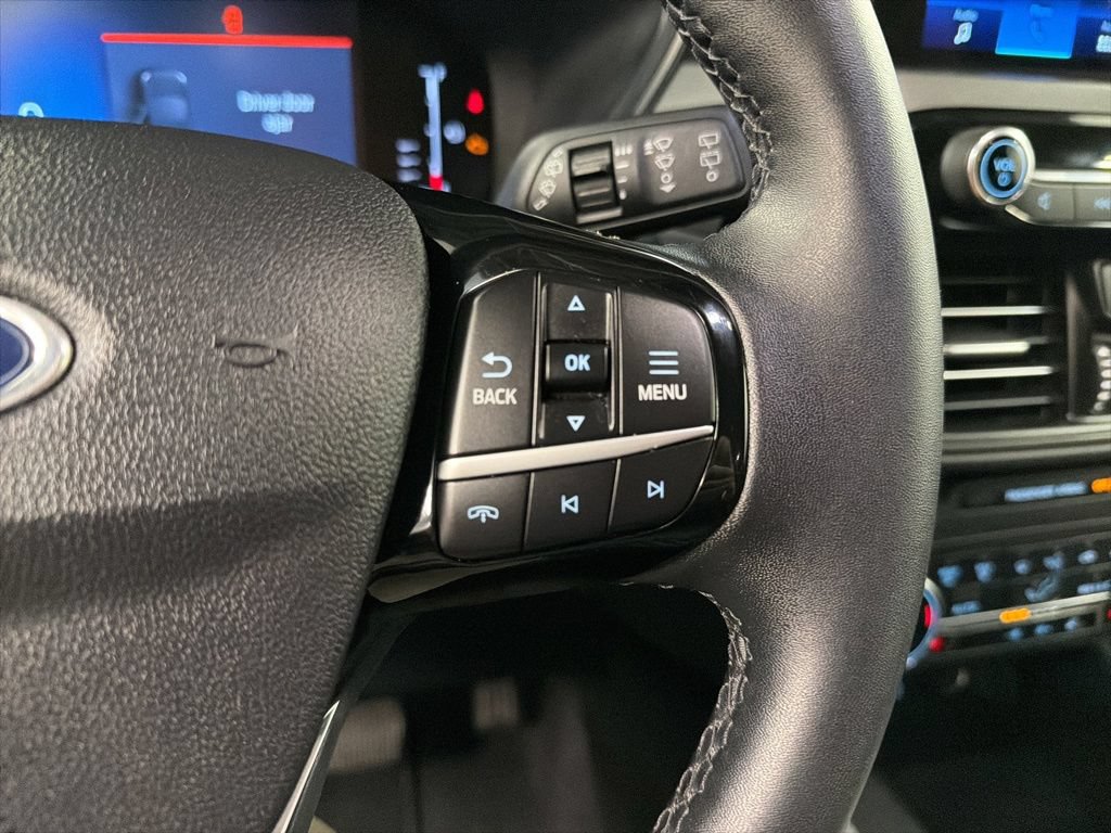 Certified 2023 Ford Escape Active AWD/4WD image 17