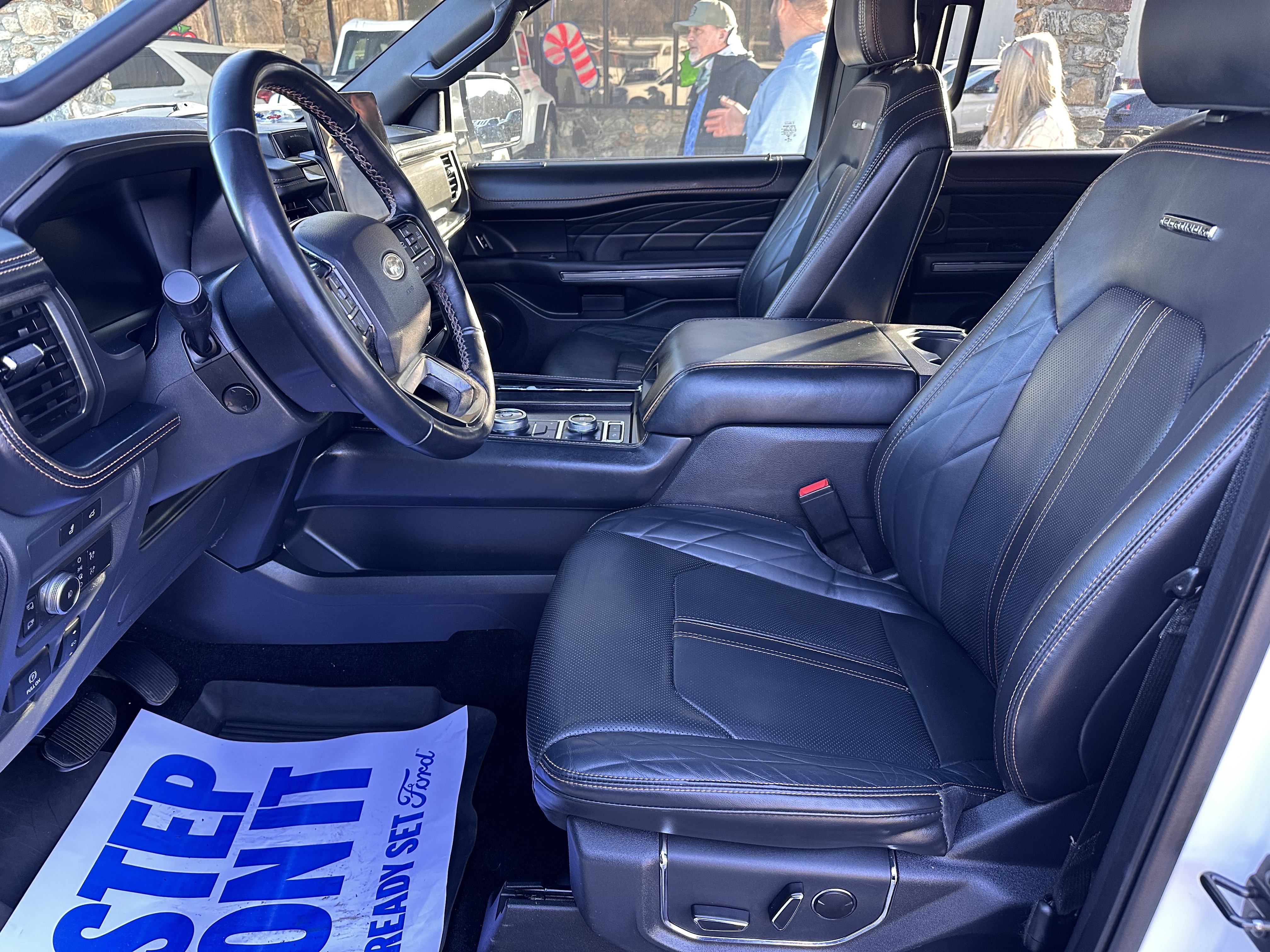Certified 2022 Ford Expedition Max Platinum AWD/4WD image 10