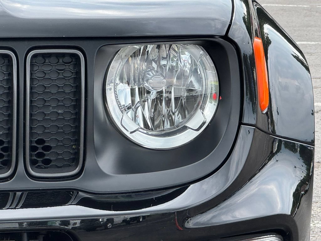 Used 2021 Jeep Renegade Latitude AWD/4WD image 5