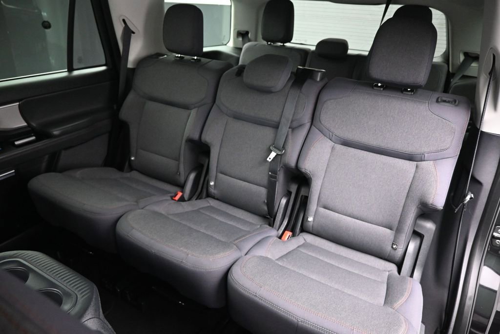Certified 2025 Ford Expedition Active AWD/4WD image 20