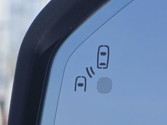 Certified 2018 Ford F150 Lariat w/ Equipment Group 502A Luxury image 15