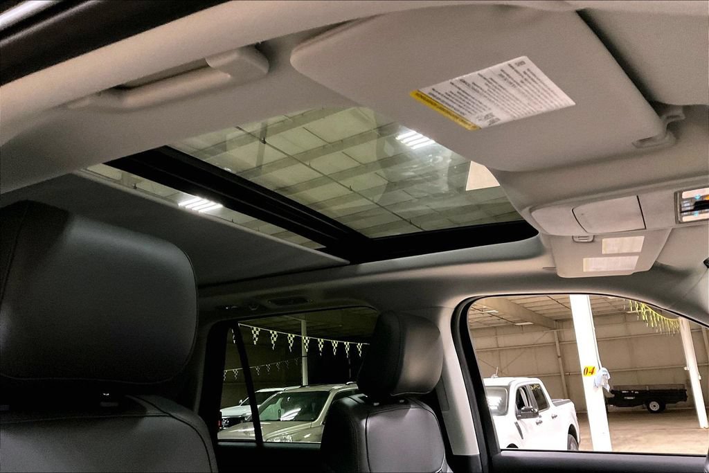 Certified 2025 Ford Expedition Max Active AWD/4WD image 22