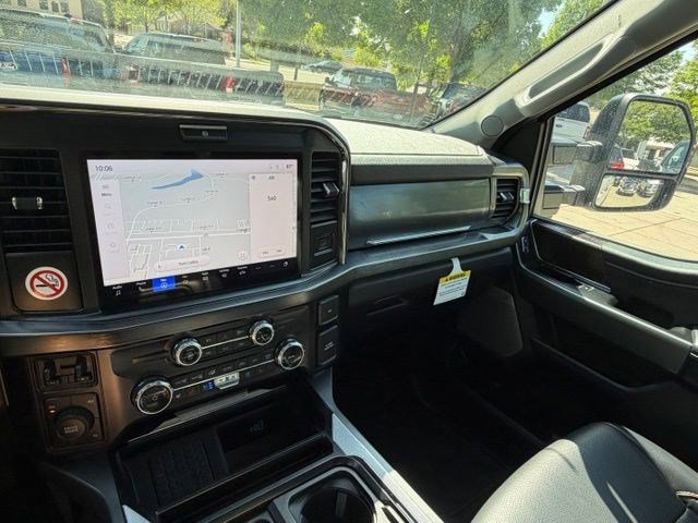 Certified 2025 Ford F250 Lariat AWD/4WD image 22