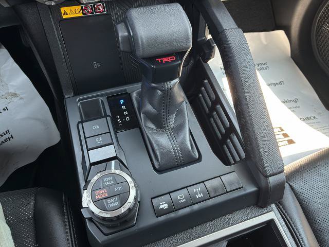 Used 2024 Toyota Tacoma TRD Off-Road w/ TRD Off Road Premium Package AWD/4WD image 27