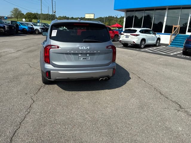 Used 2025 Kia Telluride S FWD image 28