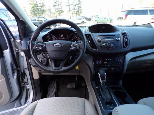 Certified 2018 Ford Escape SE image 17