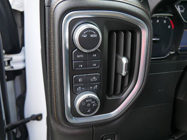 Used 2021 GMC Sierra 2500 AT4 w/ Snow Plow Prep/Camper Package AWD/4WD image 19