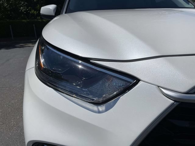 Used 2021 Toyota Highlander XLE FWD image 40