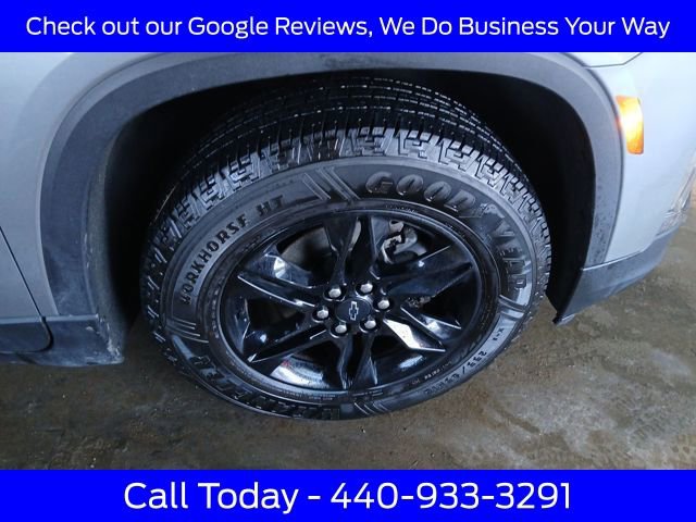 Used 2023 Chevrolet Traverse LS w/ Midnight/Sport Edition image 23