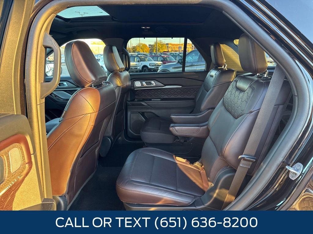 Certified 2025 Ford Explorer Platinum w/ Ultimate Package image 33