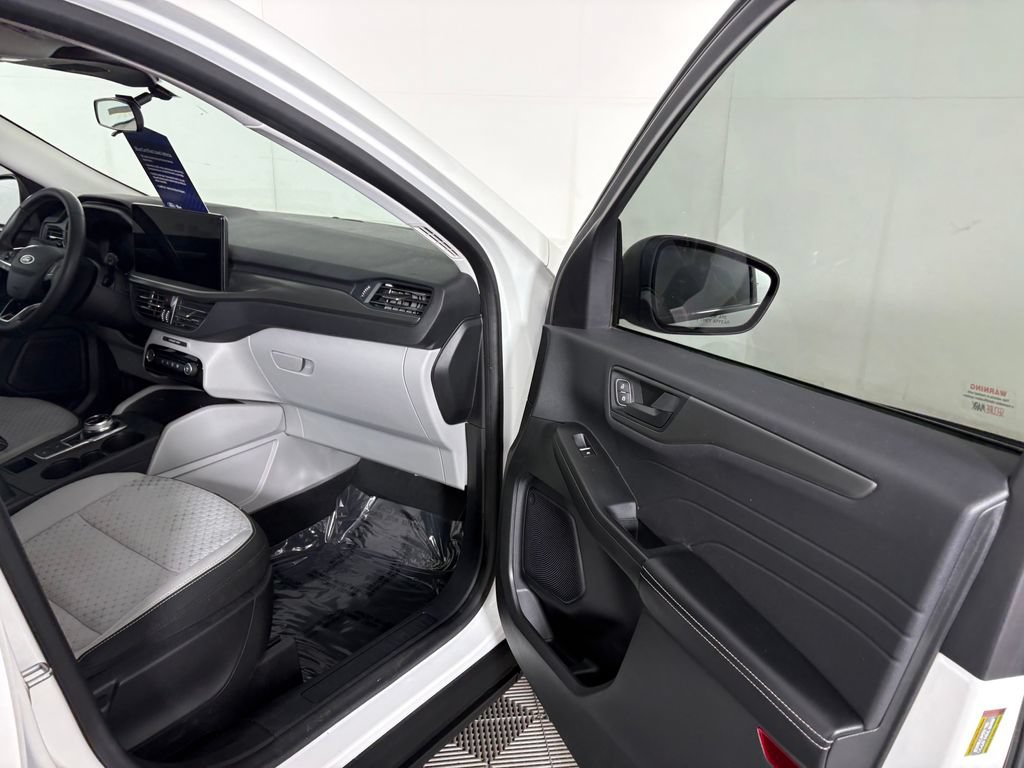 Certified 2023 Ford Escape Active w/ Tech Pack #1 FWD image 35